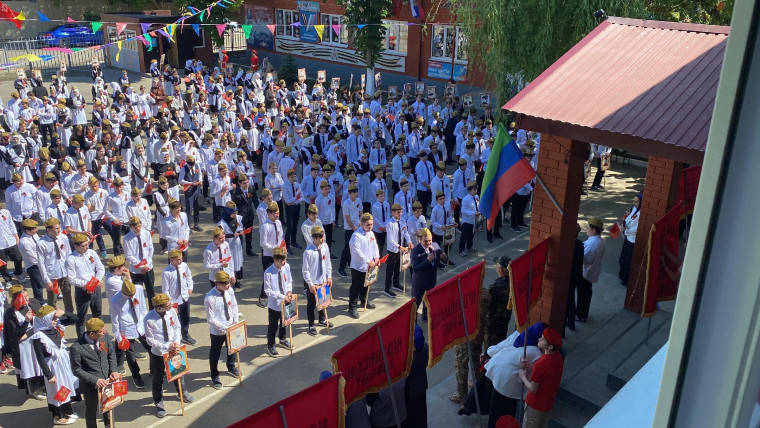 Флешмоб ко Дню Победы.